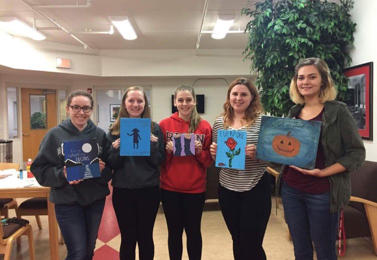 KD_Ripon's tweet photo. Gamma Tau had an exciting weekend! Sisters went canvas painting and cheered on our Redhawks at the football game! #RiponKD https://t.co/f1lJajjGLs