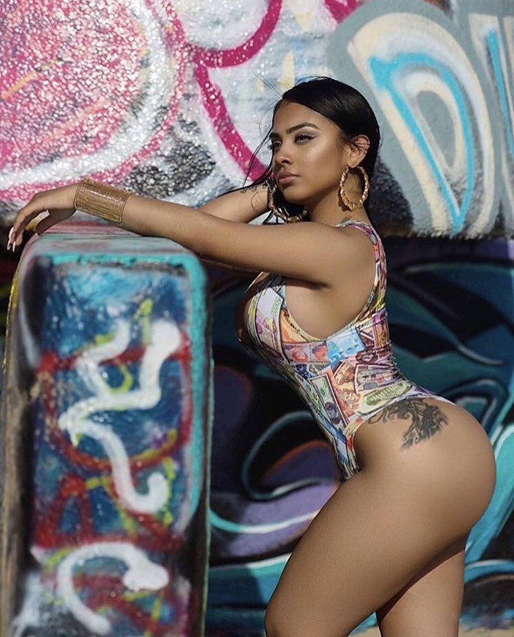 Shegoti_'s tweet photo. #NoForeign #shegotit https://t.co/GEQPmS1s1g