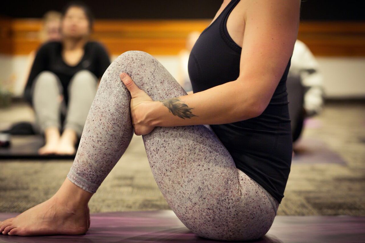 We started the day with a peaceful practice by Helena McKinney— afterwards, our yogis were ready to shop until they dropped. #SteeltownWHS