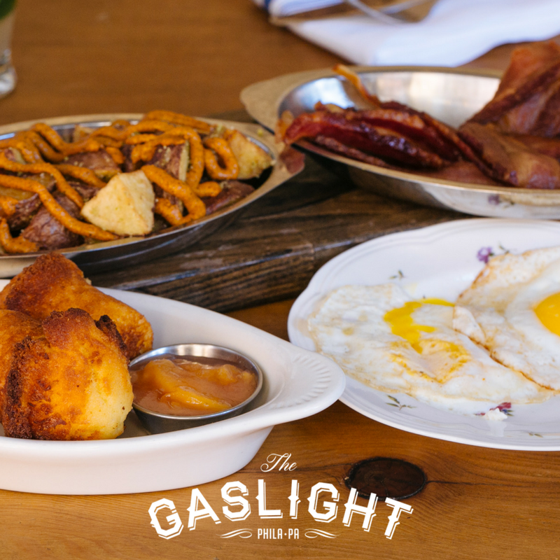GaslightPhilly's tweet photo. #GaslightPhilly has #Brunch from 11-3p &amp; the #Eagles game @ 1p! // 1/2 off wings &amp; $9 Miller pitchers. Brunch menu: https://t.co/jQhGtvz78l https://t.co/PsI3GkFQN8