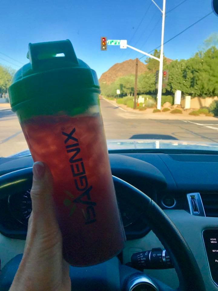 JillBauman1's tweet photo. How do you start your day? #eshot #isagenix #Get2How https://t.co/kUJQYuiln2