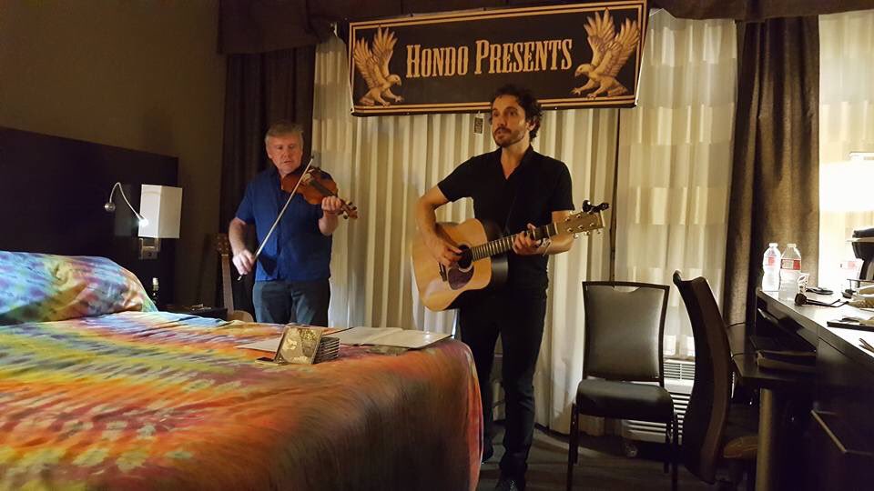 hondopresents's tweet photo. Moments from our SWRFA showcase last night. Great evening full of fantastic artists
#swrfa2017 #austin #livemusic #ourfinalists #lovemusic https://t.co/WizEtvqkfS