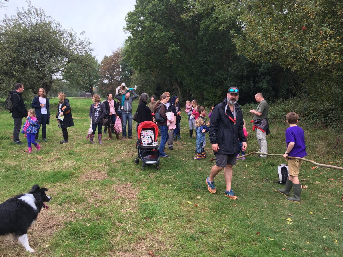 ha_friends's tweet photo. Lovely walk today to welcome new parents and the start of autumn https://t.co/T0yJnVu59f