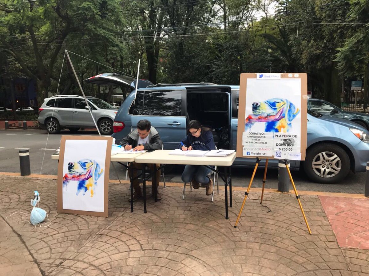 PintandoXMexico's tweet photo. Ya estamos en Parque Mexico! Sobre Michoacan casi esq cn la churreria El Moro #PintandoXMexico https://t.co/jrarhbK8kf