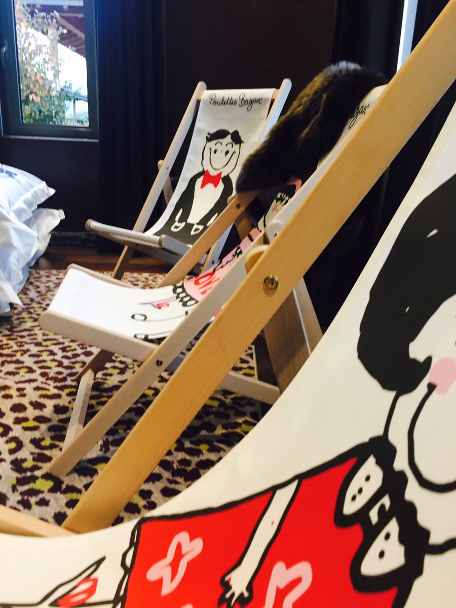 PoulettesBazar's tweet photo. Des #transats #chaiseslongues #poulettesbazar au #jivahillresort #luxuryhotel  #design #mobilier #indoor #outdoor #madeinfrance https://t.co/3inuNeLaOE