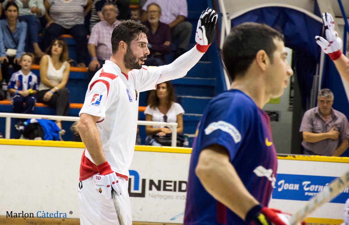 mcatedra95's tweet image. La seqüència del gol de @Mtorra8 contra el @FCBhoquei #SupercopaOK