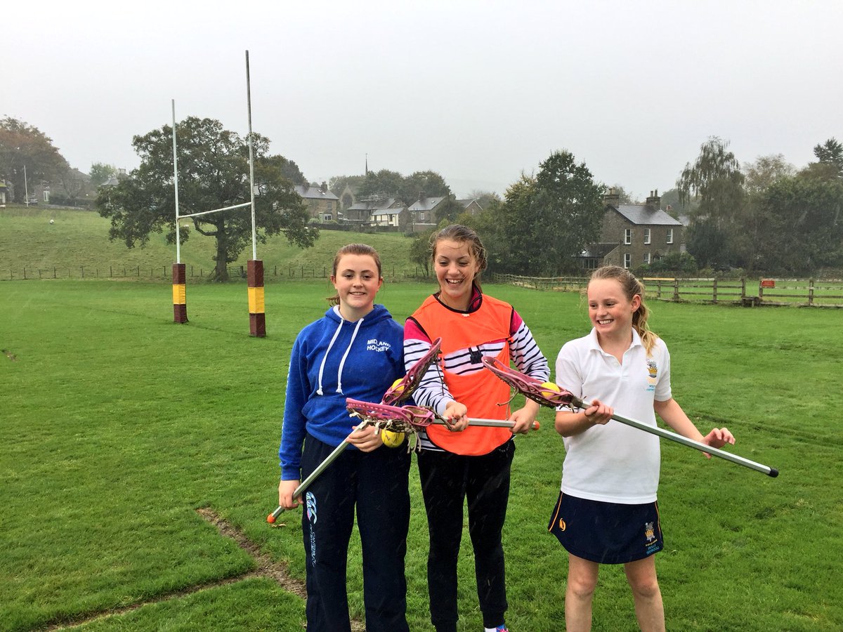 Robertson_Sed's tweet photo. Sorcha Alice & Holly braving the rain #sternstuff https://t.co/833talExmI