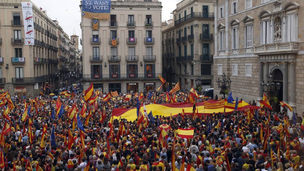 lulabertrand's tweet photo. #CatalunaLibre #Catalunaindependiente 
Yo apoyo a Cataluña
Todo humano tiene el derecho de votar 
Todo humano tiene el derecho de ser libre https://t.co/BoYc3NjS34