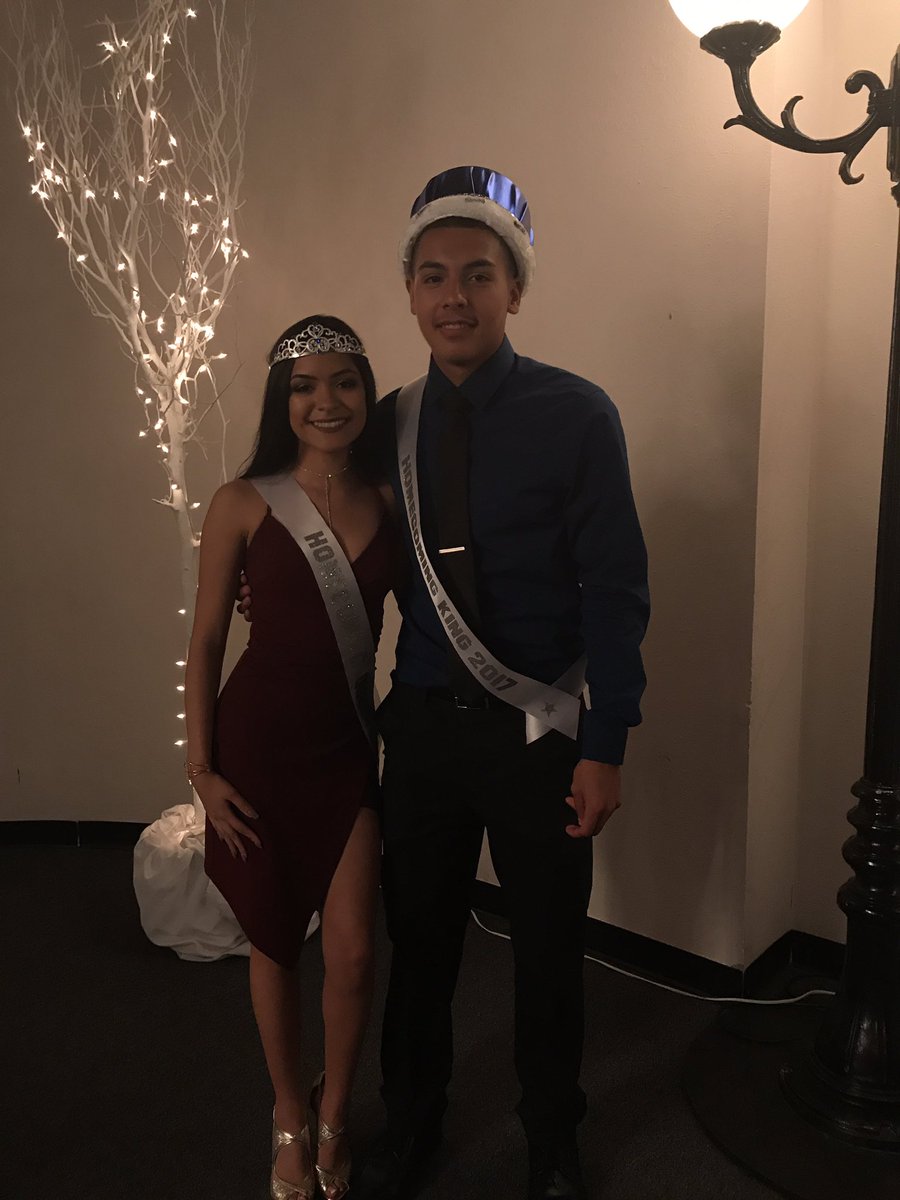 NimitzStuco2018's tweet photo. 2017 Homecoming King and Queen Tyler Rodriguez and Alissa Villa! https://t.co/fJY7yi5acu