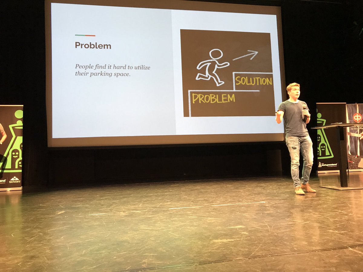 Intellipark offers a parking space sharing platform #swoulu #startupweekend