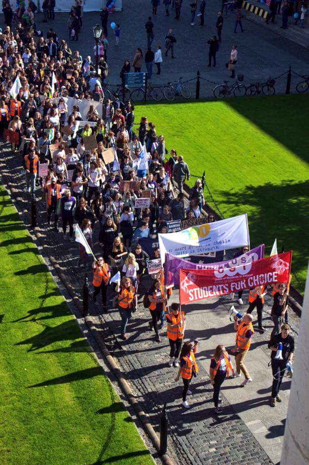mkgalway's tweet photo. So proud to have led over 1000 #StudentsForChoice to #ARCMarch17 yesterday. Confident marching for basic healthcare will end next summer. https://t.co/MlE85Ub0KT