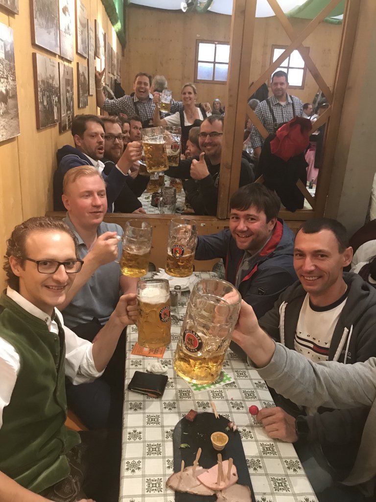 maksek_ua's tweet photo. #MageHackMuc17 #Magento #ContributionDay @ #Octoberfest @benmarks @iopflygirl @okorshenko @LarsRoettig @_justus @iminyaylo @AntonKril https://t.co/mJfst3GDDS