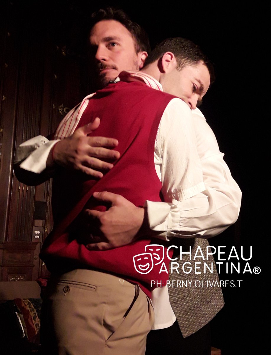 ChapeauOk's tweet photo. #Teatro #Reseña #LaJoyaMasPreciada en @LaComediaBA x @ChapeauOk PH @bernybot-->https://t.co/9pOUm5hjJe RT @Plateanet https://t.co/U3K22cPL4c