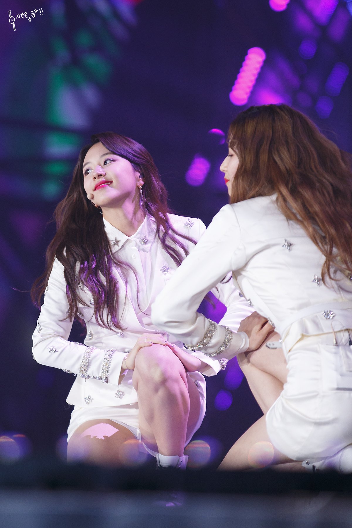 DLEP4N5VAAA9ToX.jpg:orig