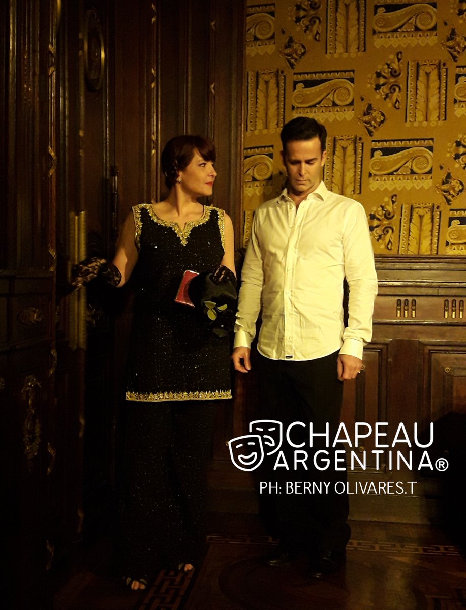 ChapeauOk's tweet photo. #Teatro #Reseña #LaJoyaMasPreciada en @LaComediaBA x @ChapeauOk PH @bernybot-->https://t.co/9pOUm5hjJe RT @Plateanet https://t.co/U3K22cPL4c