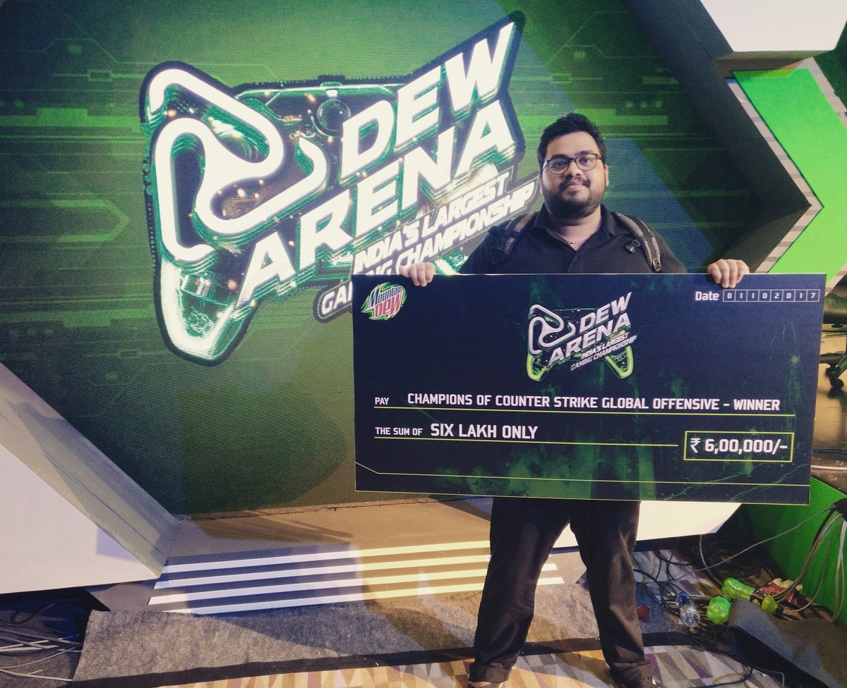 rite2ace's tweet image. CHAMPIONS #mountaindewarena #entitygaming #csgo