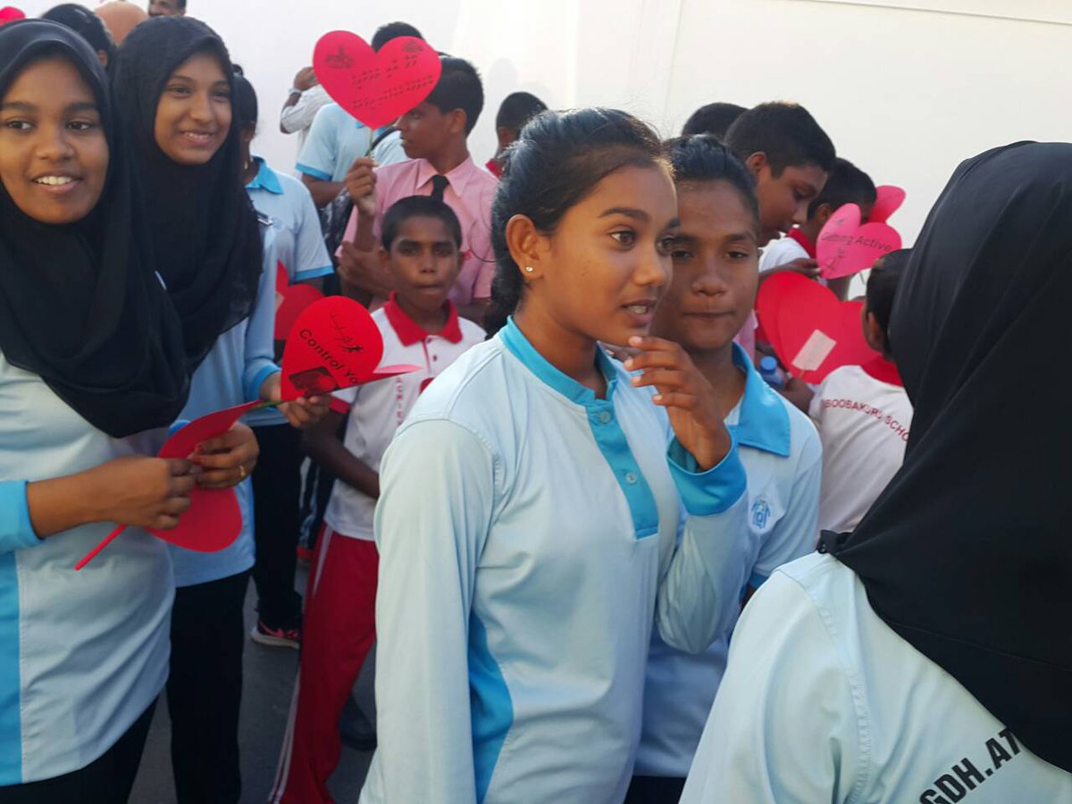 gdh_aec's tweet photo. Glance to #WorldHeartDay #processsion #sharepower @TinyHeartsMV @worldheartfed @EducationMV @aishathshiham https://t.co/jKVV58j4xm