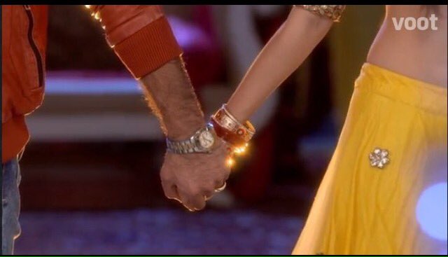 mrsMaryamsm's tweet photo. @TeamRubiDilaik @JainJainnaincy @RubiDilaik @VivianDsena01 Feel very sad๐ขfor that time๐๐Love/Hate relationship,but now grown into #UnconditionalPureLove ๐๐NoOne can BREAK @RubiDilaik @VivianDsena01 https://t.co/dSxjRPk6XK
