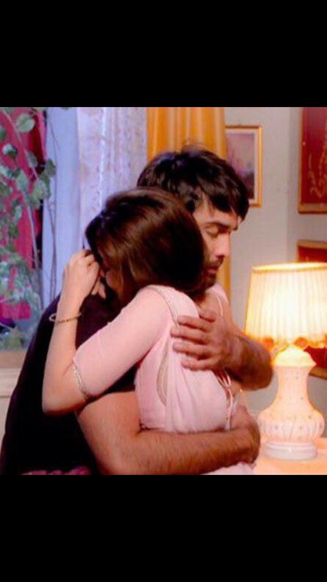mrsMaryamsm's tweet photo. @TeamRubiDilaik @JainJainnaincy @RubiDilaik @VivianDsena01 Feel very sad๐ขfor that time๐๐Love/Hate relationship,but now grown into #UnconditionalPureLove ๐๐NoOne can BREAK @RubiDilaik @VivianDsena01 https://t.co/dSxjRPk6XK
