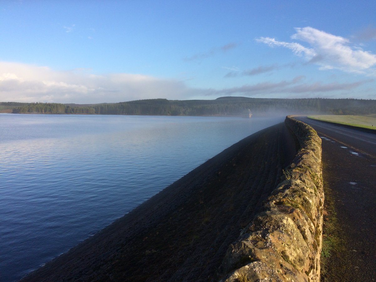 shimmyingaround's tweet photo. #Kielder #LakesideWay Beautiful Morning yesterday Dam -> Castle -> Leaplish Waterside Park -> Tower Knowle -> Dam | 24.5 miles | https://t.co/c2SAZJ94po