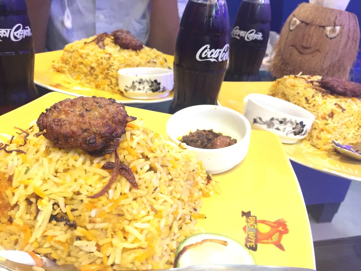 MRRahi14's tweet photo. Kawa dawa
#big_bite https://t.co/KA4efNTzeM