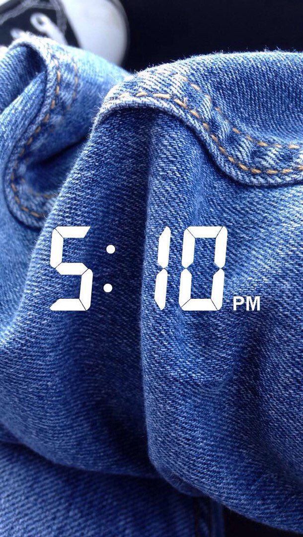 aestheticawsten's tweet photo. I’m natural blue https://t.co/kUrjBHMj9o