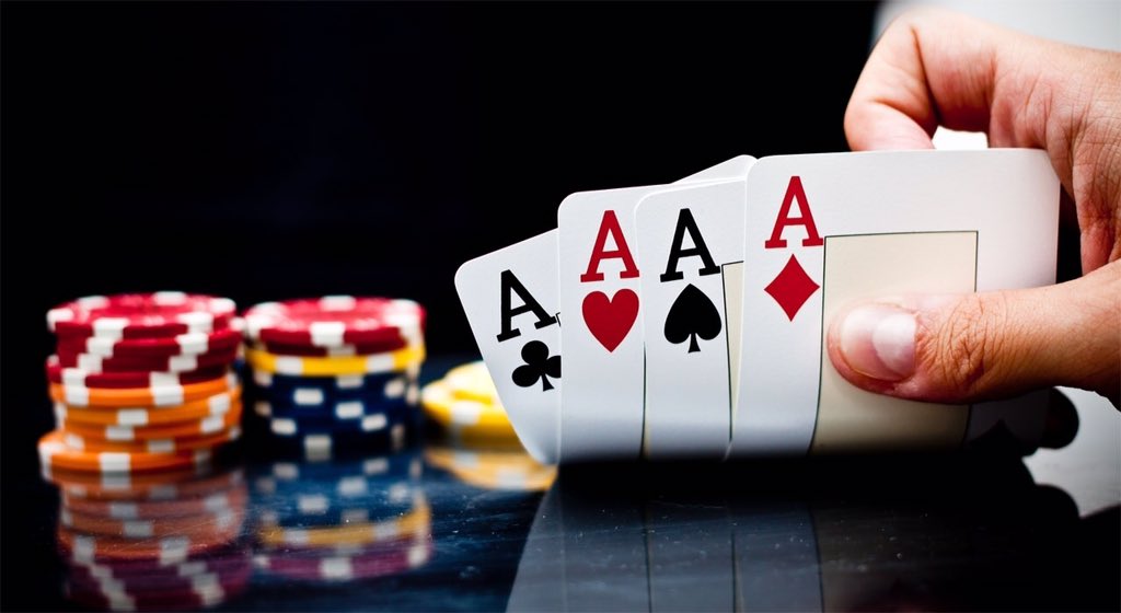 AshTreeAshford's tweet photo. Poker night tonight from 8pm! #poker #pokerface #allin #pokersundays #fullers https://t.co/h548Wq7dvy