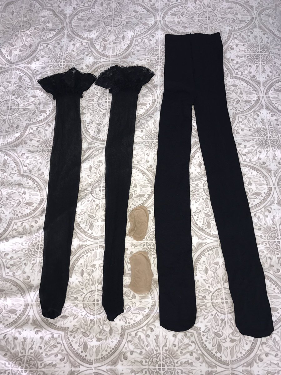 ellesxsecrets's tweet photo. Stockings, tights and footsies. All worn for your pleasure. DM for custom orders 👣😘 #wornsocks #worntights
@RTfindomfeet  @rt_feet @rt_bdsm https://t.co/vC7mVVikCz