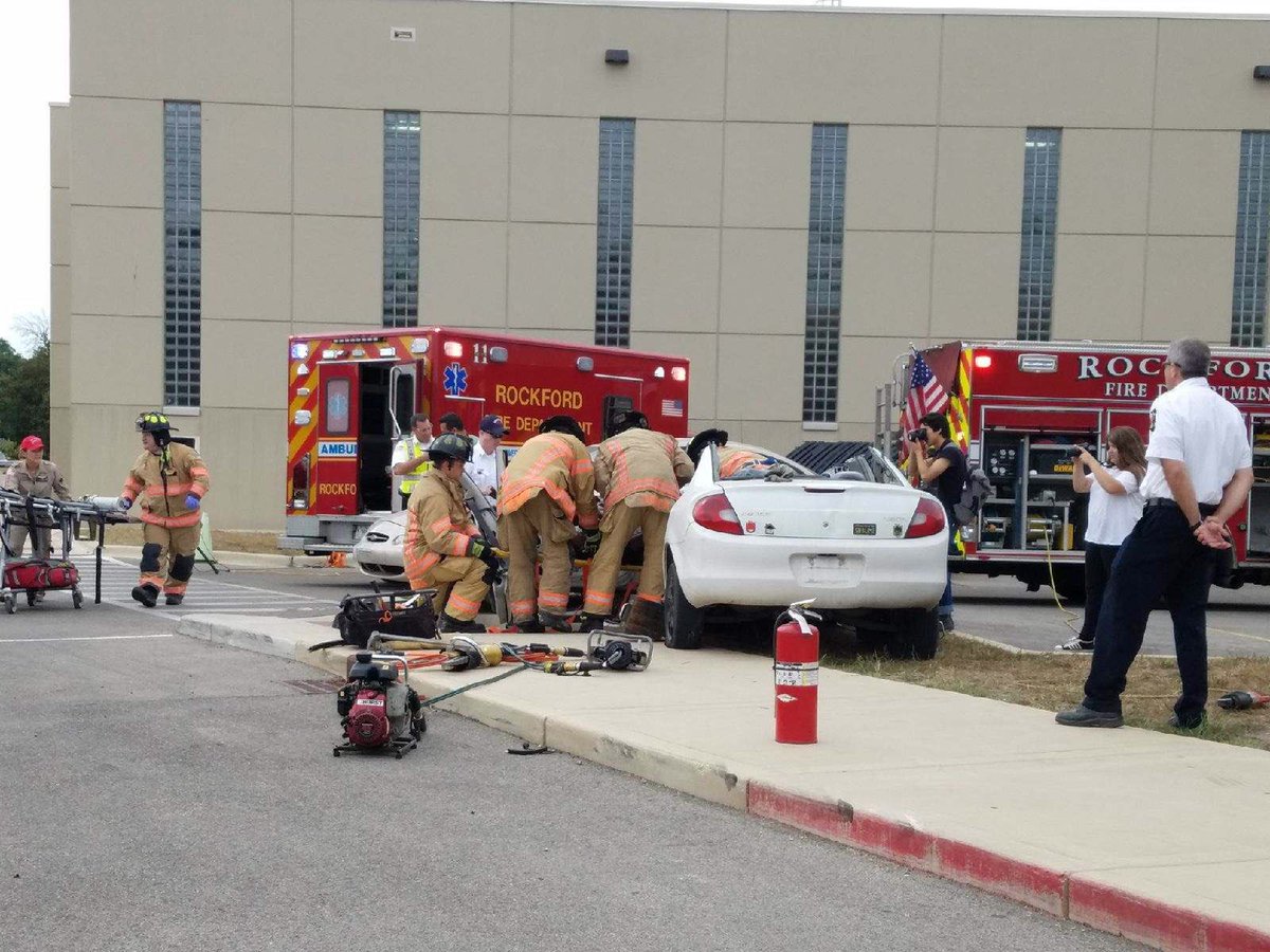 RPS205DriverEd's tweet photo. @East_ERABS @RockfordFire  https://t.co/BbSAUfSiPS