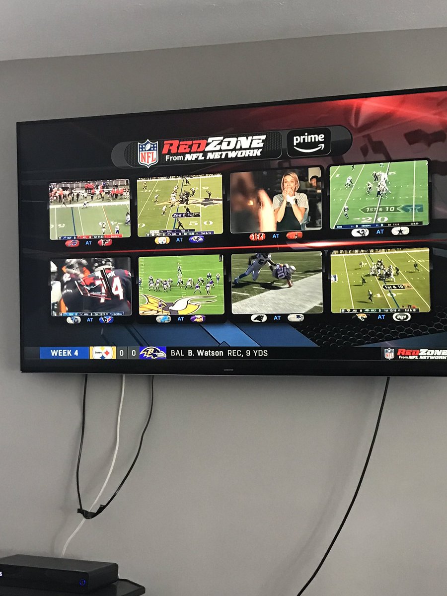 RRicci19's tweet photo. Octobox baby!! #NFL #NFLredzone #footballsunday #wedontdocommercials @ScottHanson https://t.co/FMHYpT5RZF