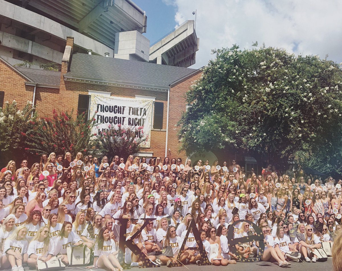 bamatheta's tweet image. We’re so excited to officially welcome New Member Class ‘17 into our sisterhood! Happy Initiation Day ✨ #bamatheta #thetaforalifetime