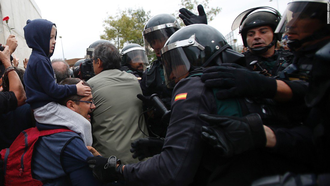 CNN's tweet photo. Police fired rubber bullets as people tried to vote in #CatalanReferendum, Barcelona's deputy mayor says https://t.co/i8iManb6HE https://t.co/9VlOTwLHO3
