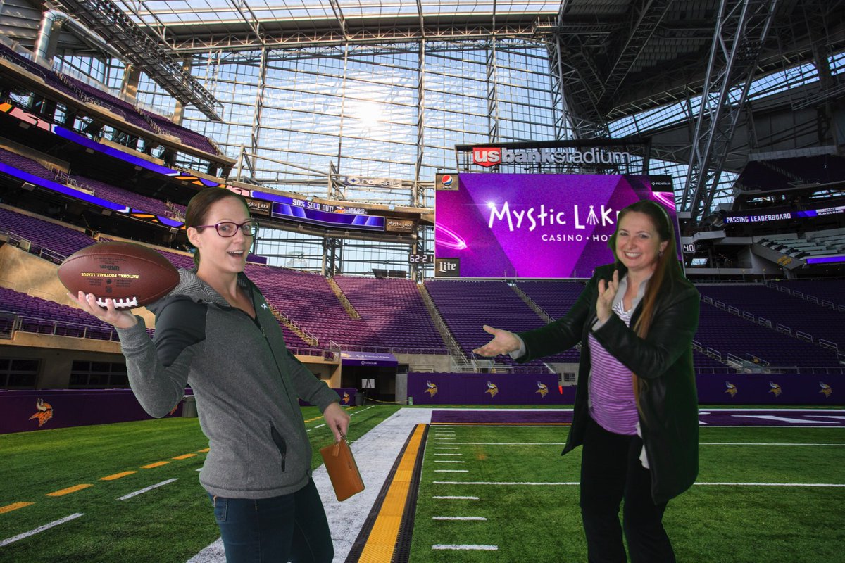 crystaltwynham's tweet photo. At the #Vikings game -- #SKOL https://t.co/QcmFFCVxsn