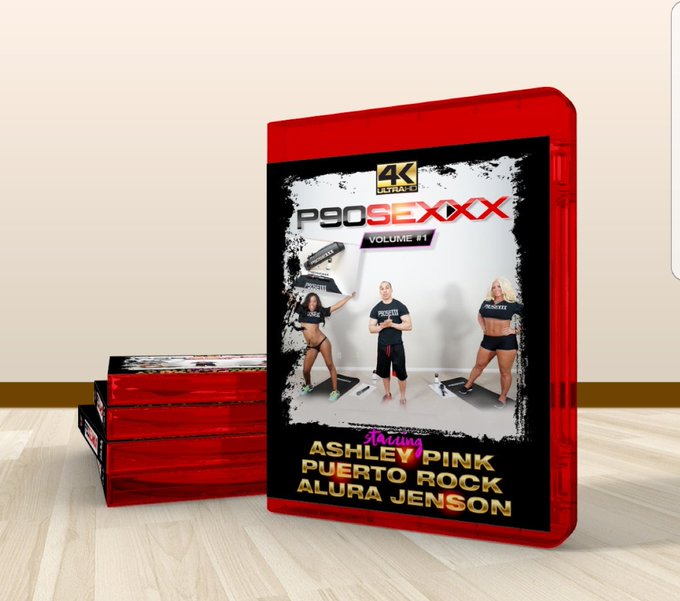 1 pic. Work out time... with P90sexxxx https://t.co/B9R9IxWnG7