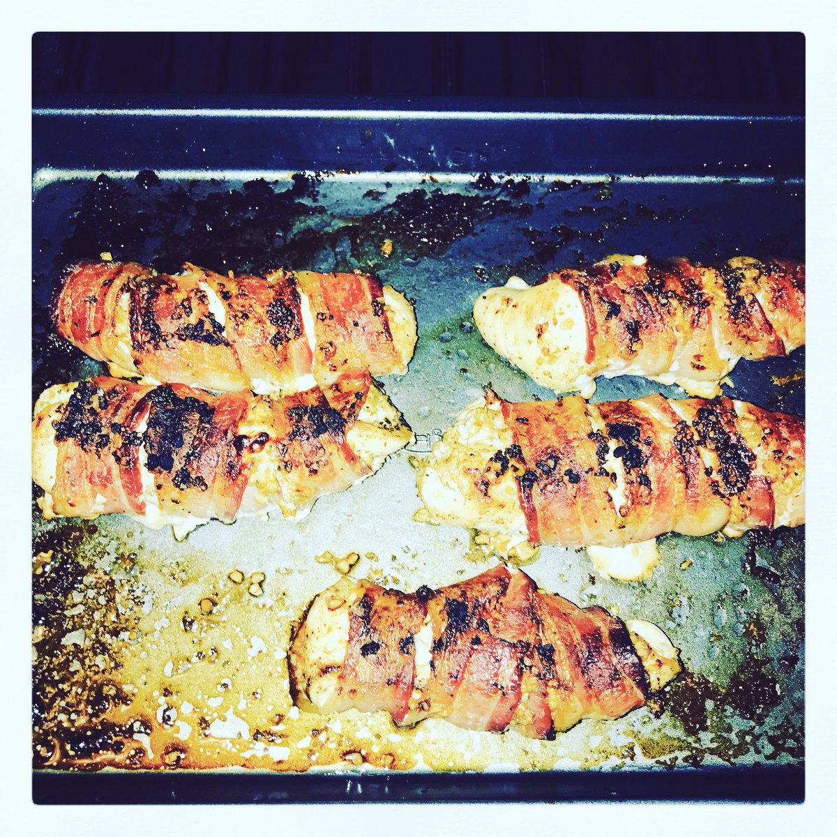 iAmChefMaino's tweet photo. Oh Yeah I Do My Thang #ChickInABlanket #Bacon #ChefMaino #iAmChefMaino https://t.co/it27XZt4wS