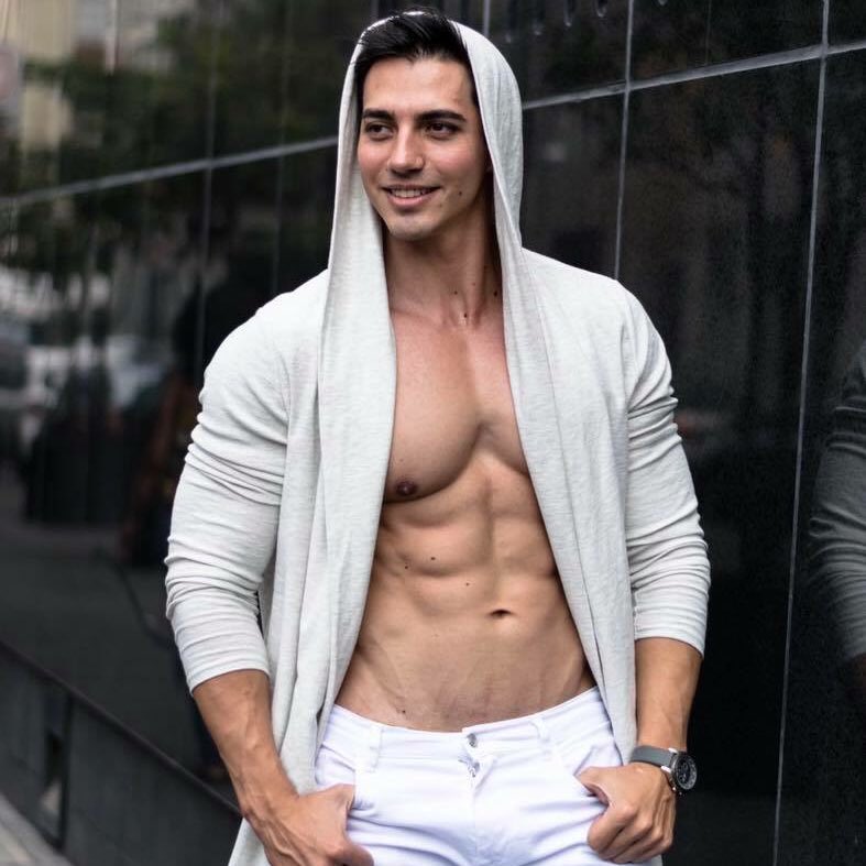 RodrigoRomeh's tweet photo. #NuevaFotoDePerfil https://t.co/d0iDxdYLBl