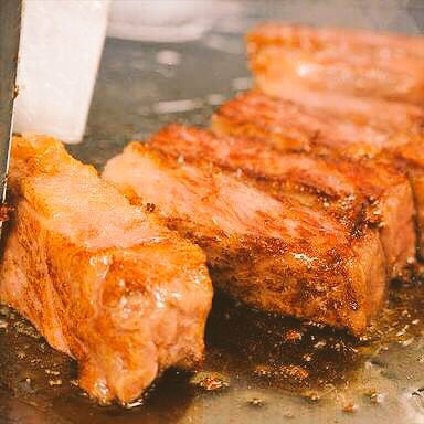 kogaoni's tweet image. 焼肉行ってきた😽

自分へのご褒美です。

皆さんは自分へのご褒美きちんとしてますか？

とりあえず美味しかった☺️