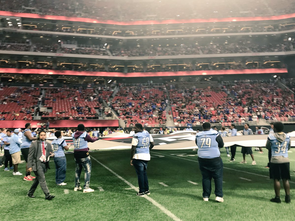 FalconsCR's tweet photo. Meadowcreek High School serves as the Flag Crew for today’s game vs the Buffalo Bills. 🏈 #RiseUp https://t.co/SP3p2L83s5