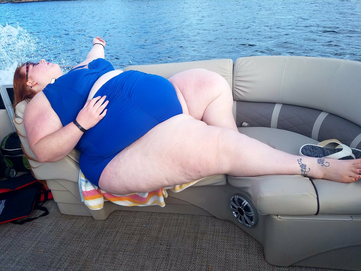 Ssbbw kelly kay - SSBBW Pinup BODacious Kellie Kay.