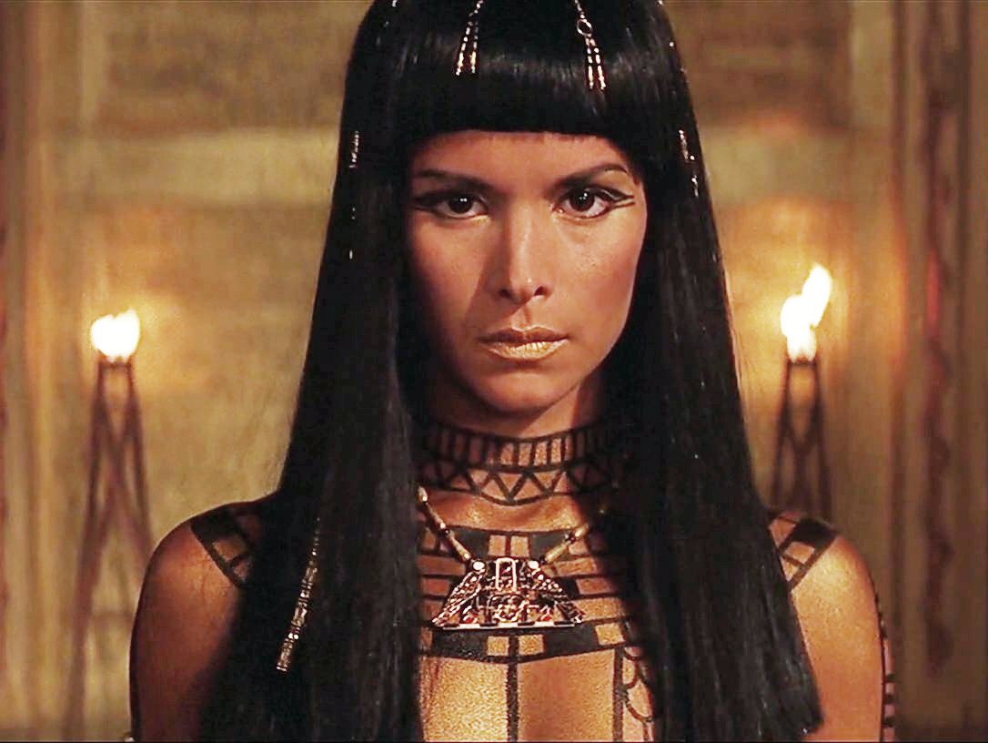Best Period Drama On Twitter Patricia Velásquez In The Mummy 1999 