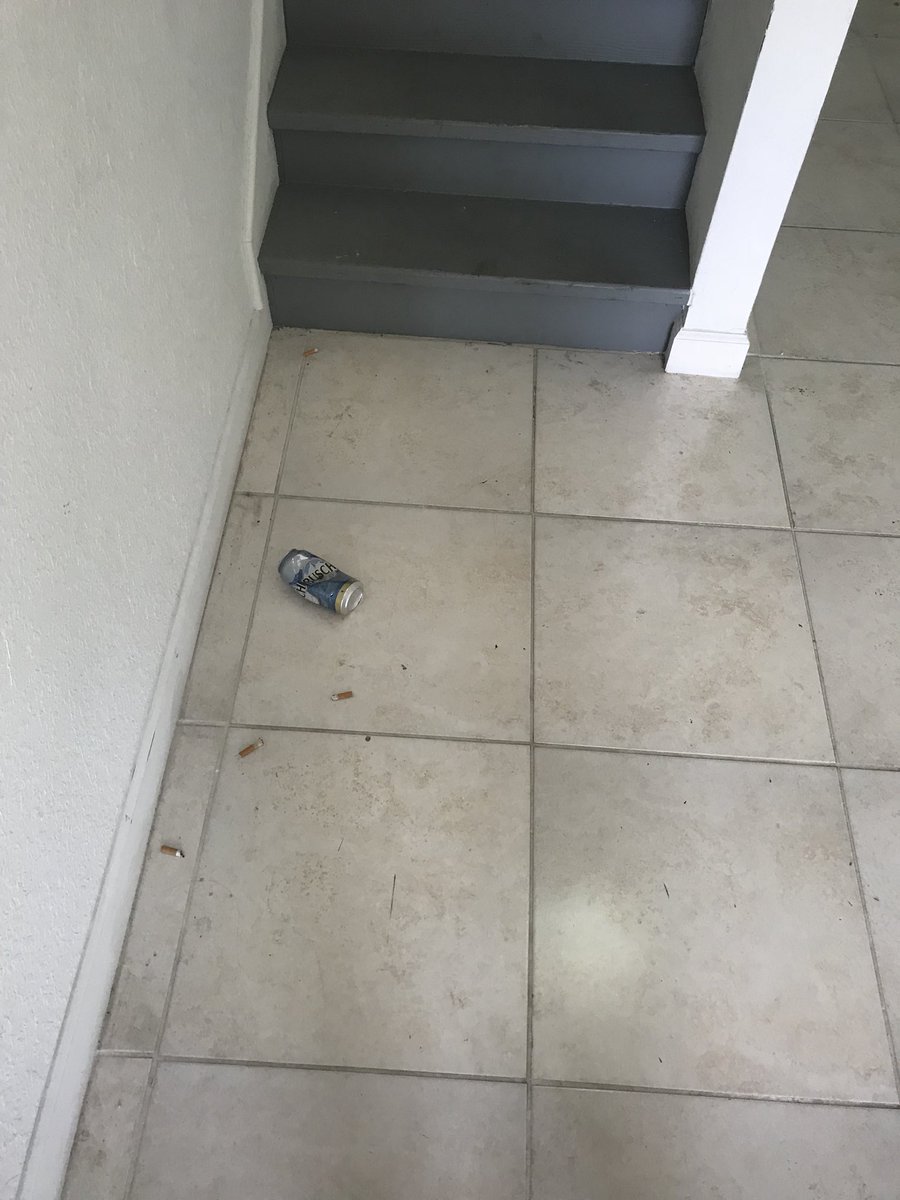 Hudson_Apps's tweet photo. Why does this look so dirty?#asdenproperties https://t.co/IzJ9EgbYR7