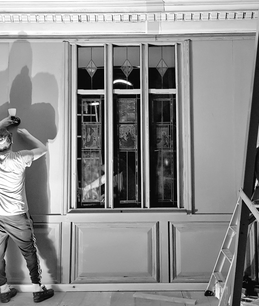 HushedPlay's tweet photo. Still work to be done...
#HushedPlay @finborough.
We'll give a peek of the finished set tomorrow. https://t.co/DZOvCDkxz6