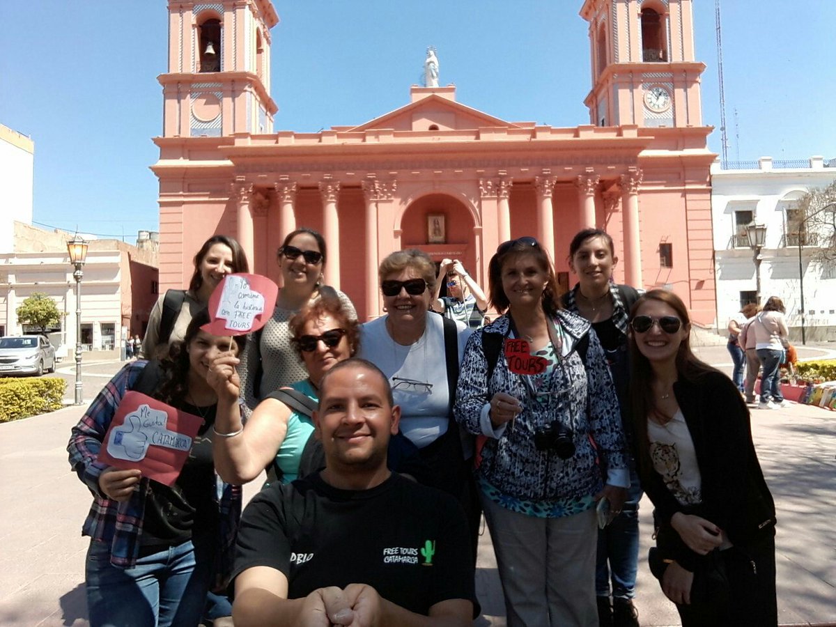 Freetourscata's tweet photo. @DescubriTurismo @LaRiojaCiudad @lariojaturismo @LaRiojaRural @lariojaorg @SecTurLaRioja Muy lindo día en #Catamarca! @Freetourscata 🌵 https://t.co/5mmJwZbWhG