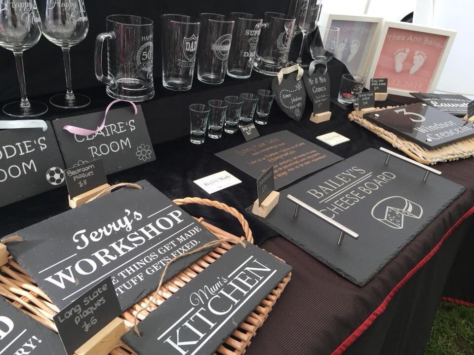 BaileyMadeGifts's tweet photo. We will be at the @IlkestonFood Fair next week with our #slate, #granite and #glass gifts, and some Christmas goodies too!! 🎅🏼🥂🎄⛄️ https://t.co/HZMQTx9YGe