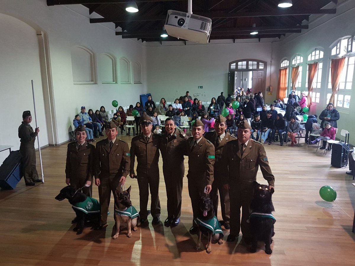 PerrosSec's tweet photo. Visita a colegio de la región metropolitana . https://t.co/A47c0WWctZ