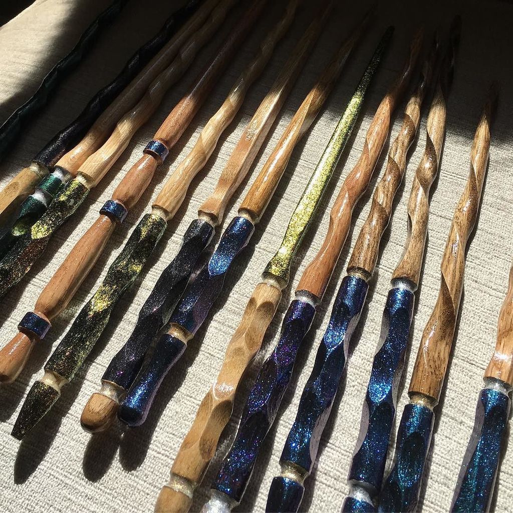 pufferbellies's tweet photo. Guess what? We're hard at work and soon we'll be restocking everybody's favorite wizard wands! #sparkly #magical #… https://t.co/pGzAwx3upq https://t.co/jQzQJ165u1