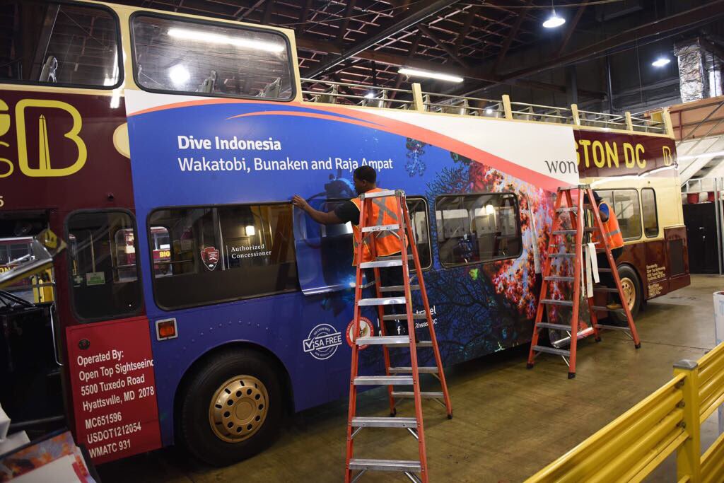 IndonesiainDC's tweet photo. Be ready to spot #WonderfulIndonesia #BeyondBali pics on @WMATA Metro station, buses, #doubledeckers &amp; @bikeshare in @WashingtonDC! https://t.co/WcgOuN2Pqe
