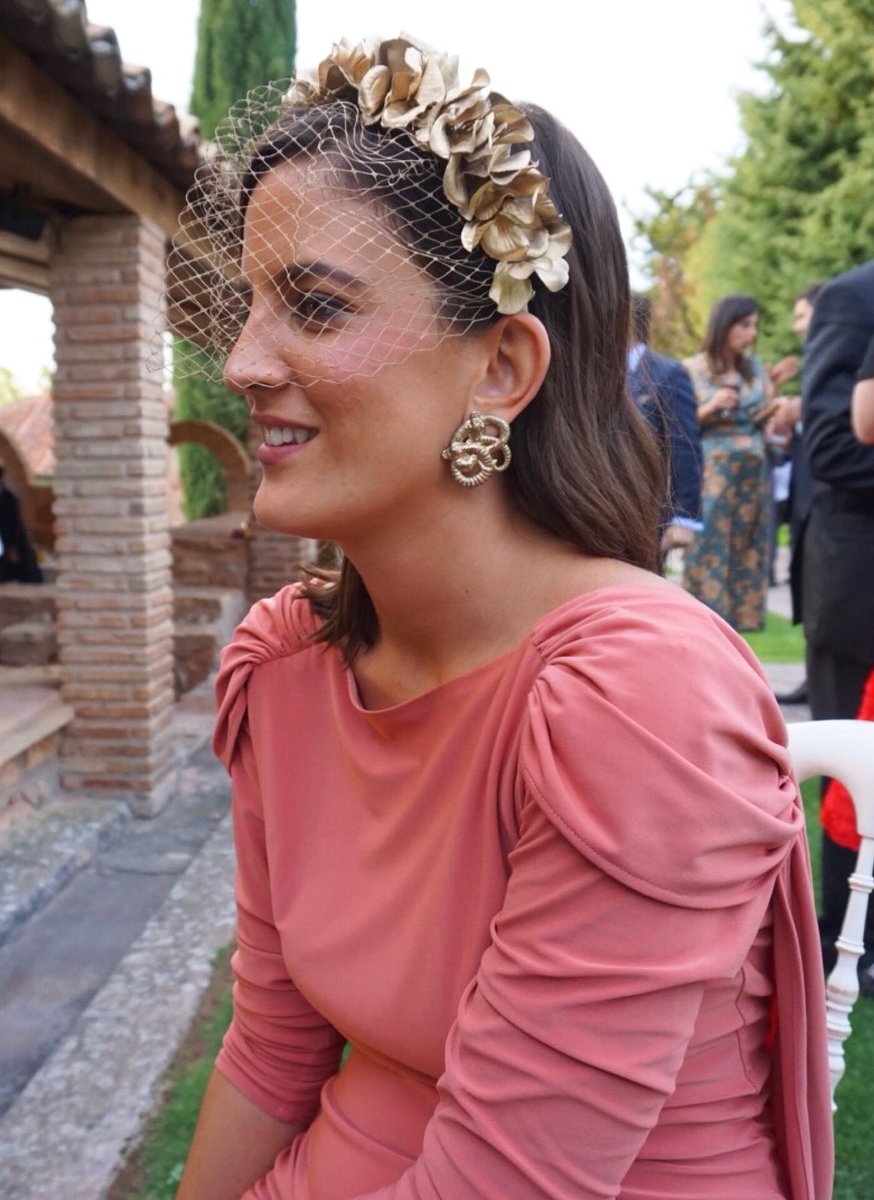 soyleticiaconc's tweet photo. Qué boda tan bonita, emotiva y divertida 👰💍💛 #VirYCésar #QuéVivaElAmor #FindeIncreible #LosClaustrosDeAyllón https://t.co/Qsee2S6SUl