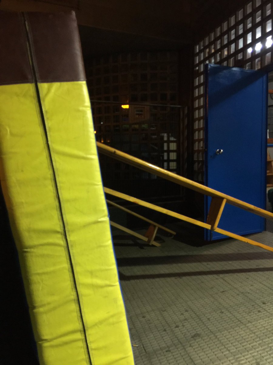 IMarcuello's tweet photo. Al #IESMVM #stjoan #santadria preparats per si de cas. Custodiant la veu del poble #HEMVOTAT https://t.co/4FukGxBS9g