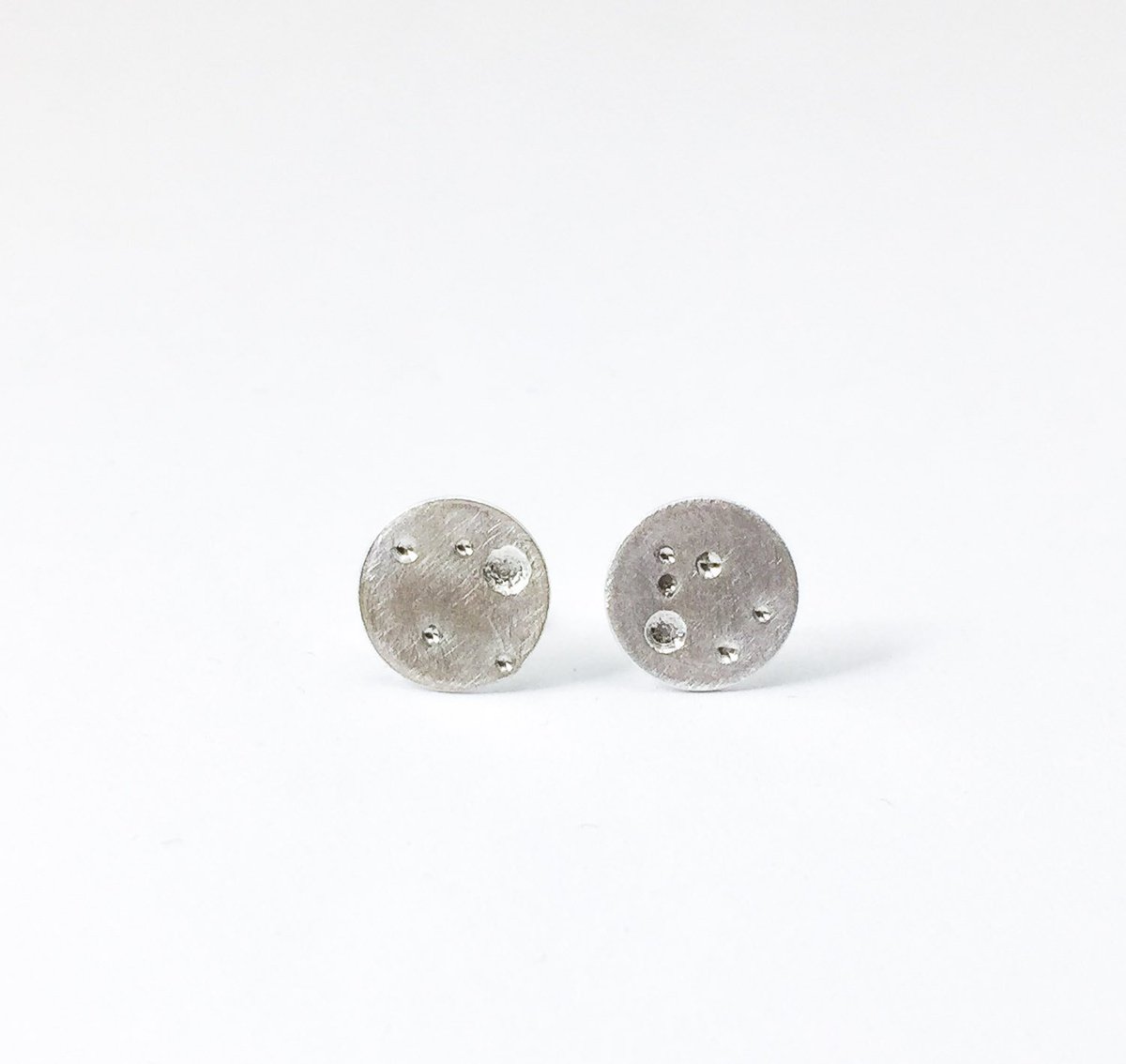 v2designworks's tweet photo. Brushed Silver Moon Earrings, Small Silver Stud Earrings https://t.co/PYGE7if6Ap #jewelry #TinyStudEarrings https://t.co/sFSWeyp44Y